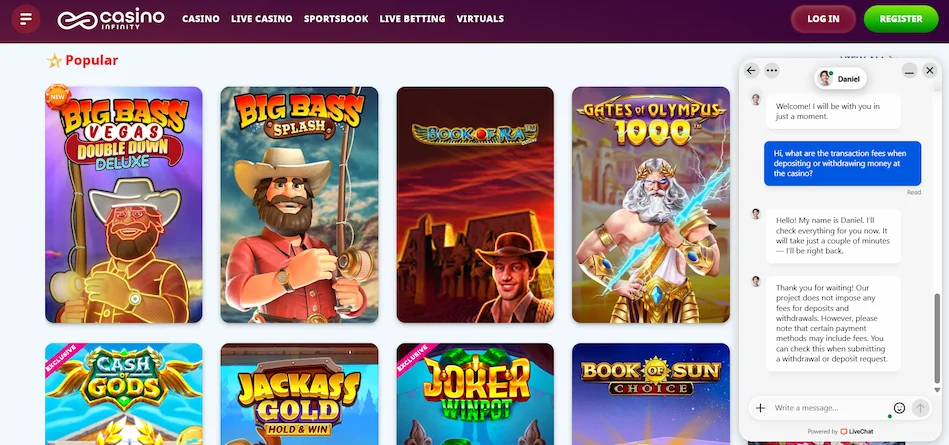 Casino Infinity's live chat conversation with the Nightrush editor against a white background.