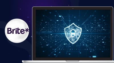 Brite-logoen med et data med et kvalitetsstempel.